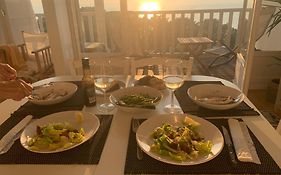 Vacances à Trouville en famille vue mer